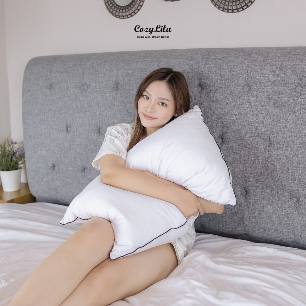 Bantal Bulu Angsa Featherlike Deluxe (Single List) Free Sarung Bantal